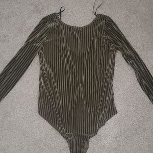 Beautiful Green Bodysuit 😍 NWOT